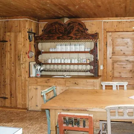 Beautiful In With Kitchen *